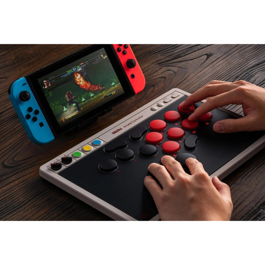 8BitDo Arcade Controller, contrôleur arcade tout-boutons sans levier, version Switch et PC, en jeu