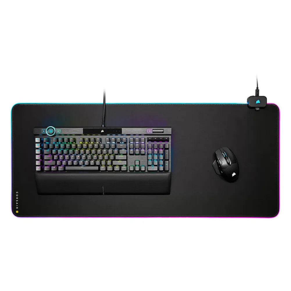 Corsair MM700 RGB tapis de souris Gaming XXL avec clavier et souris, éclairage RGB intégré.