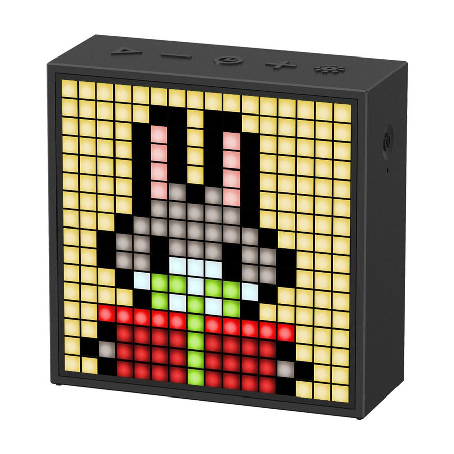 Divoom Timebox-Evo affichant un lapin en pixel art