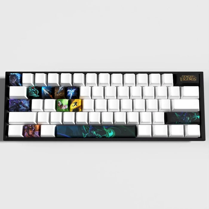 La pose, quand la discrétion se joue au millimètre — Keycaps Vayne League of Legends – Le set discret des setups épurés