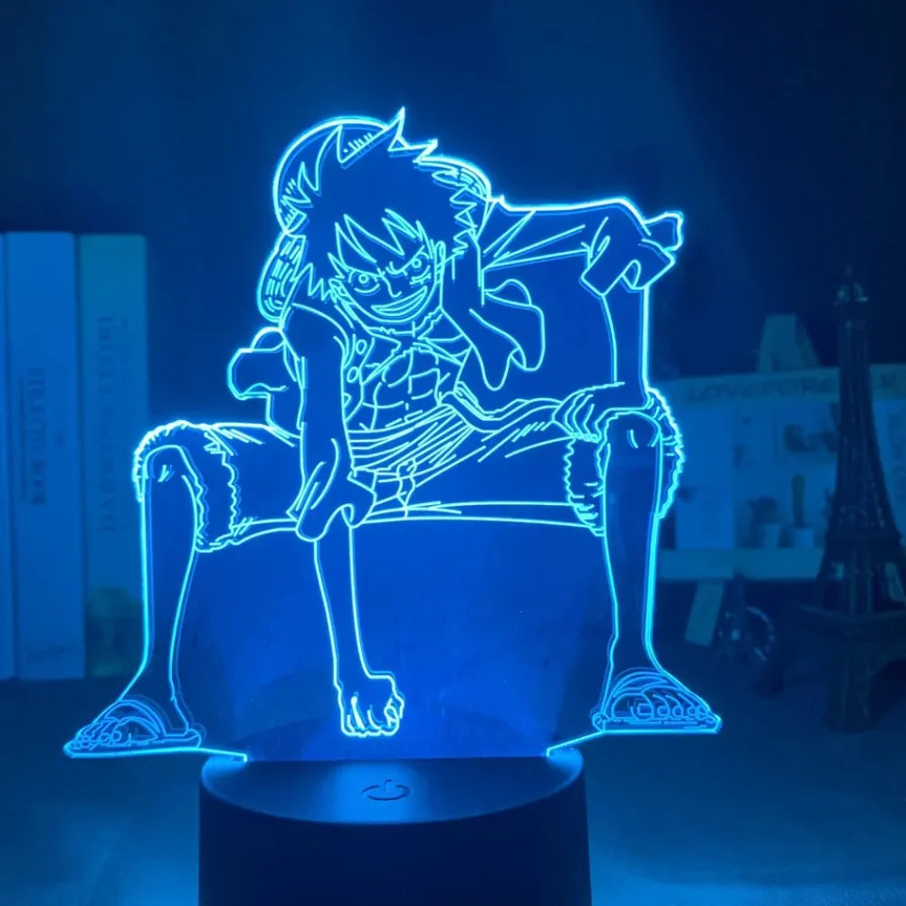 Lampe 3D Luffy en Combat illuminée en bleu.