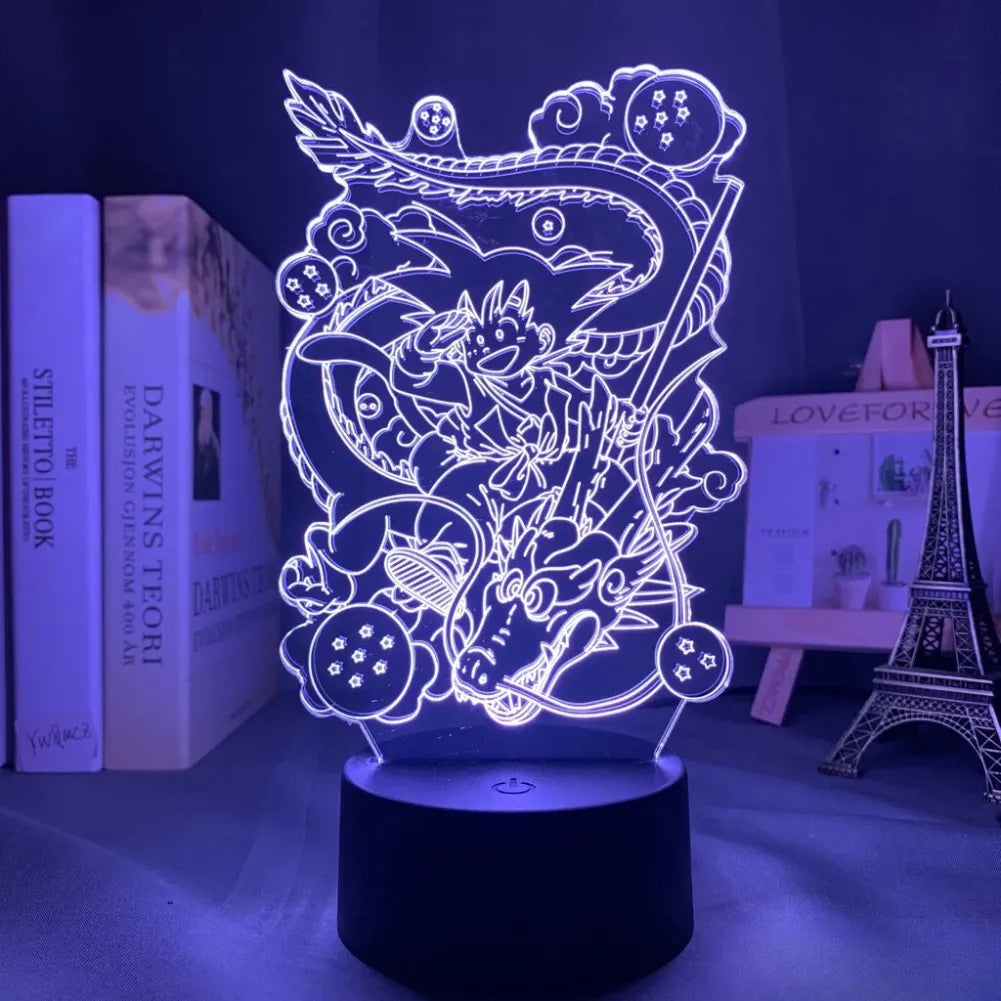 Lampe 3D Goku et Shenron allumée avec lumière blanc.