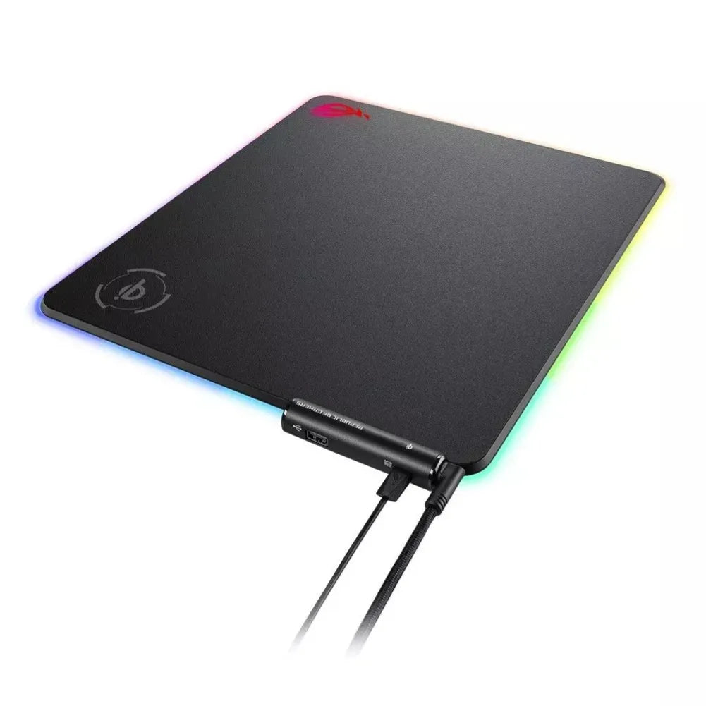 ROG Balteus Qi tapis de souris gaming avec recharge Qi et zones RGB personnalisables.