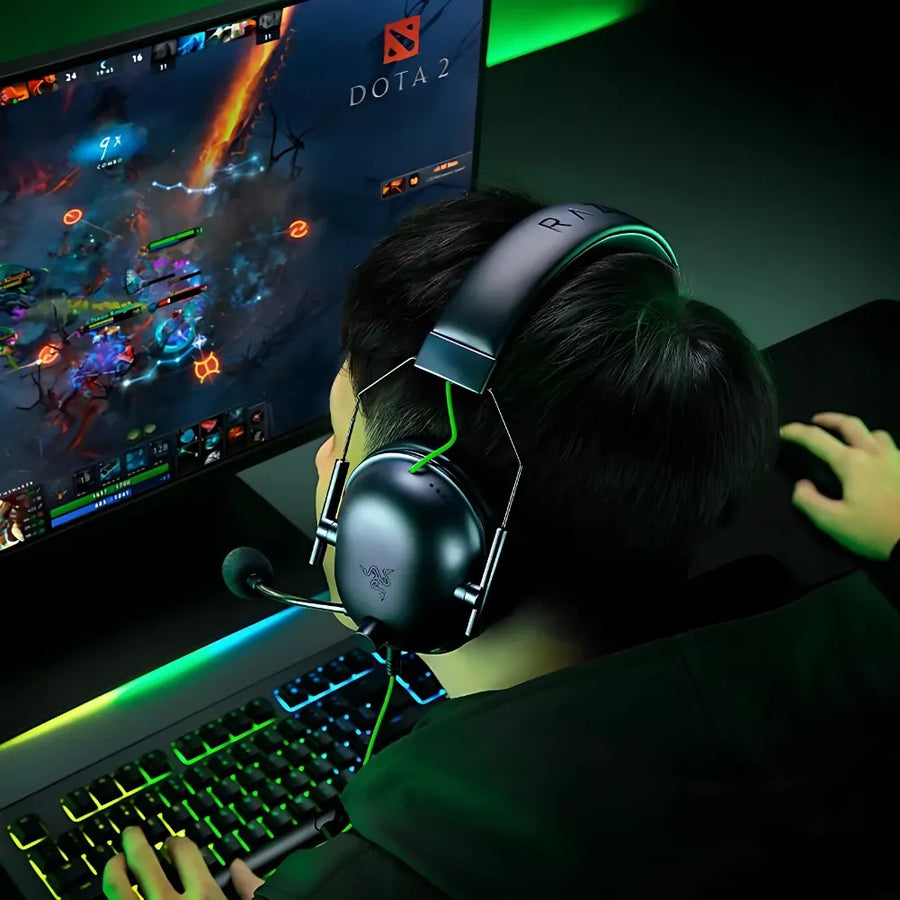 Casque Razer BlackShark V2 X et son câble jack 3,5 mm de 1,3 m