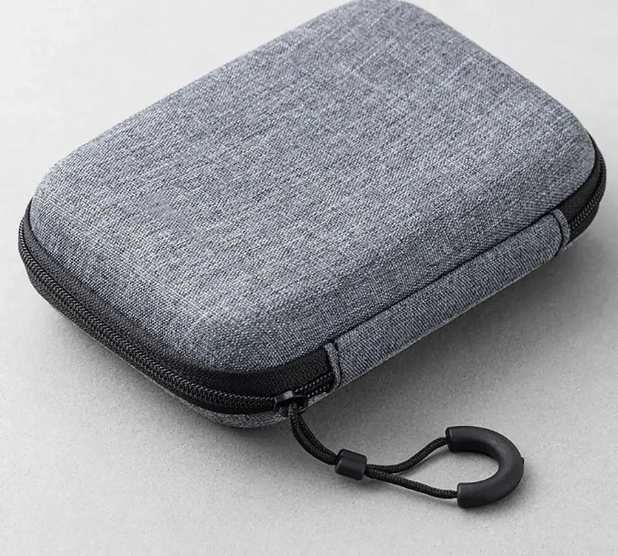Étui de transport zippé pour console portable rétro, câbles et cartes microSD — visuel 2