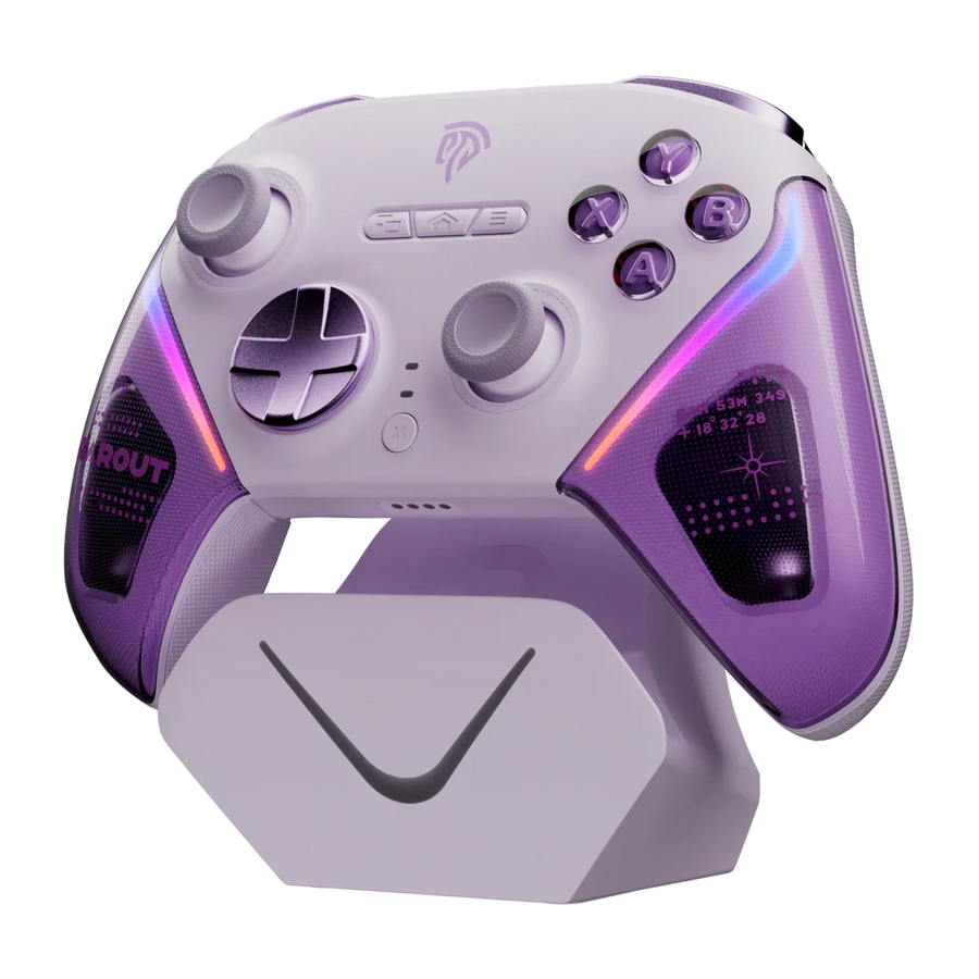 Manette EasySMX D10 violette posée sur sa station de charge.